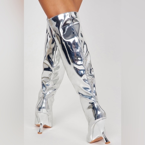 Brand New Fashion Nova Heeled Boots - Picture 4 of 4